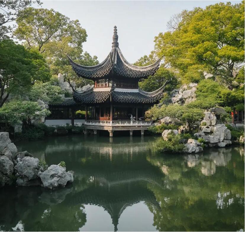 平湖书雪餐饮有限公司